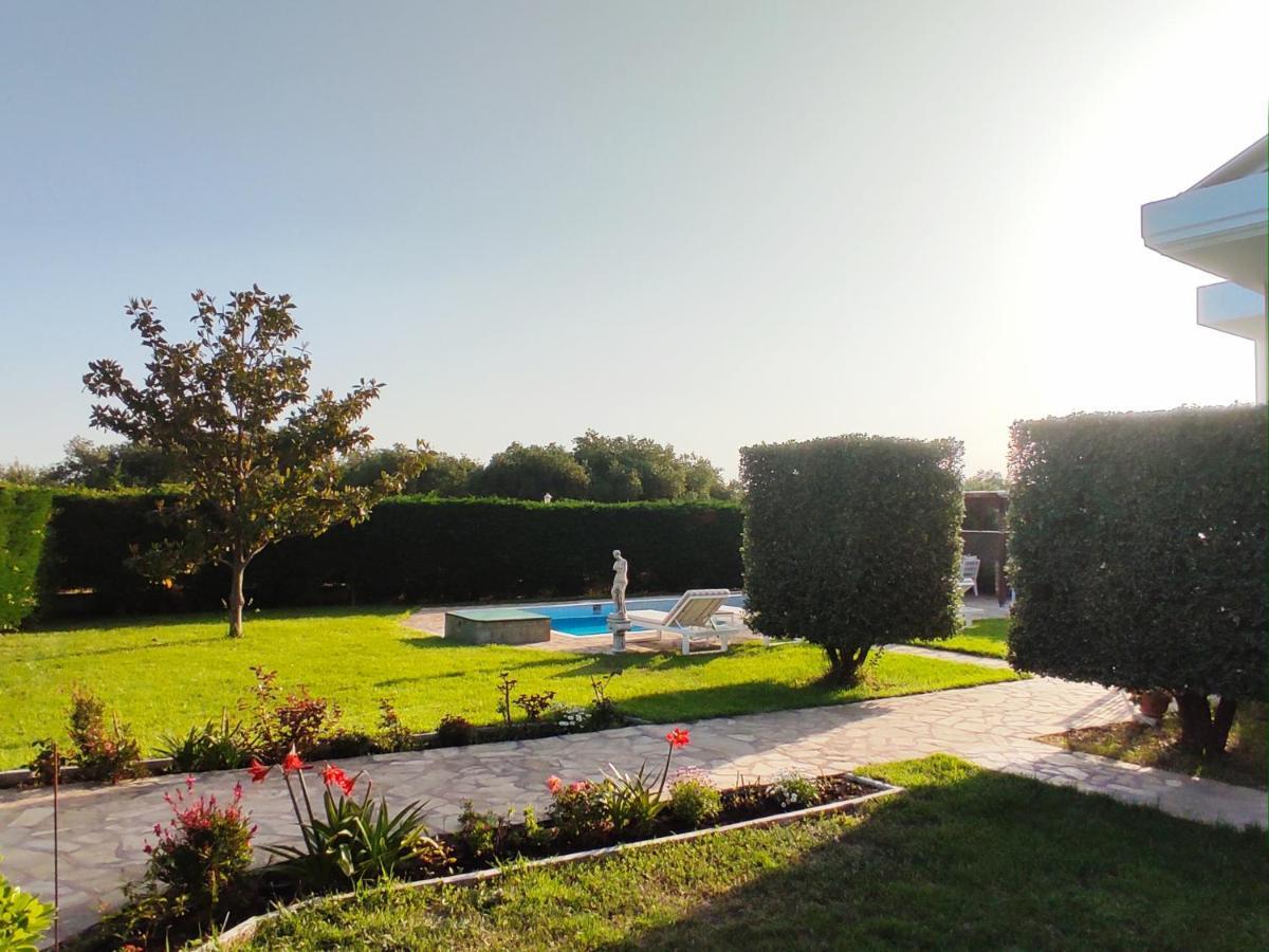 Villa Aphrodite Ríza Exterior foto