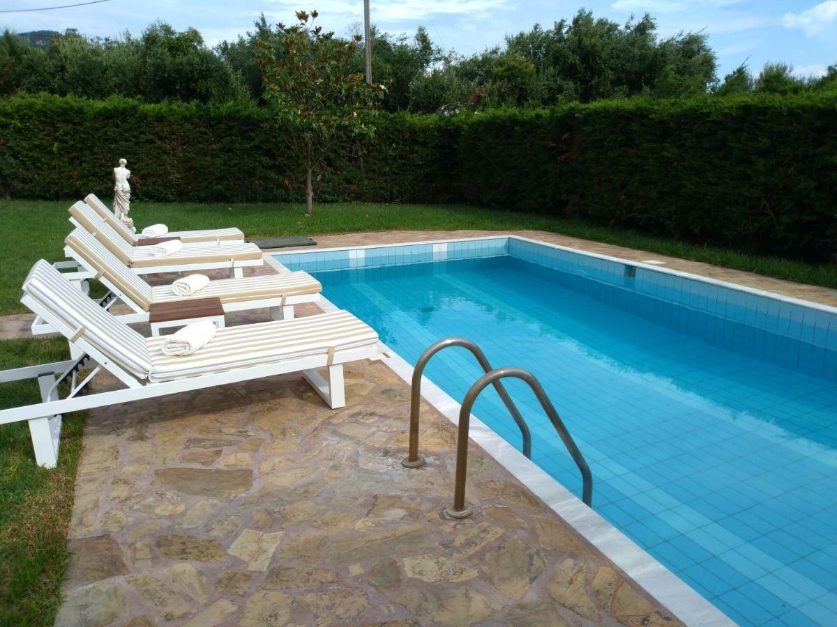 Villa Aphrodite Ríza Exterior foto